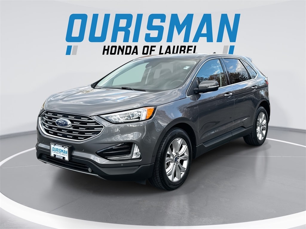 2022 Ford Edge Titanium's photo
