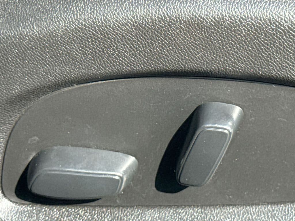 2020 Chevrolet Camaro 1LT - Photo 14