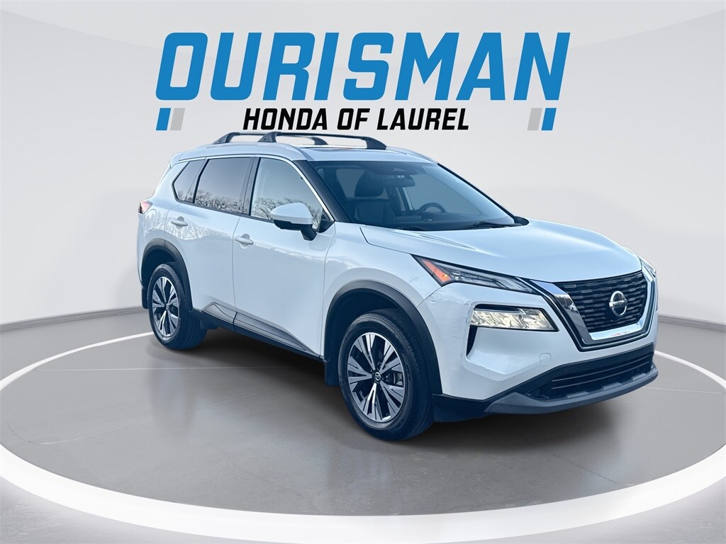 2021 Nissan Rogue SV photo 2