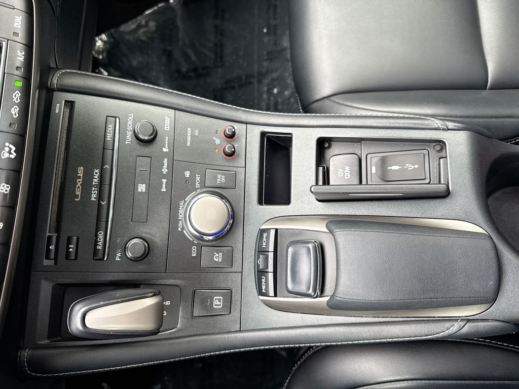 2017 Lexus CT Base - Photo 21