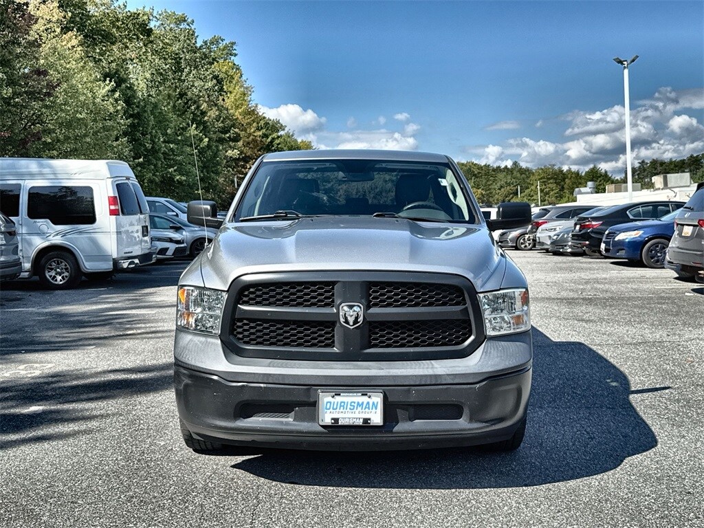 2020 Ram 1500 Classic Tradesman photo 3