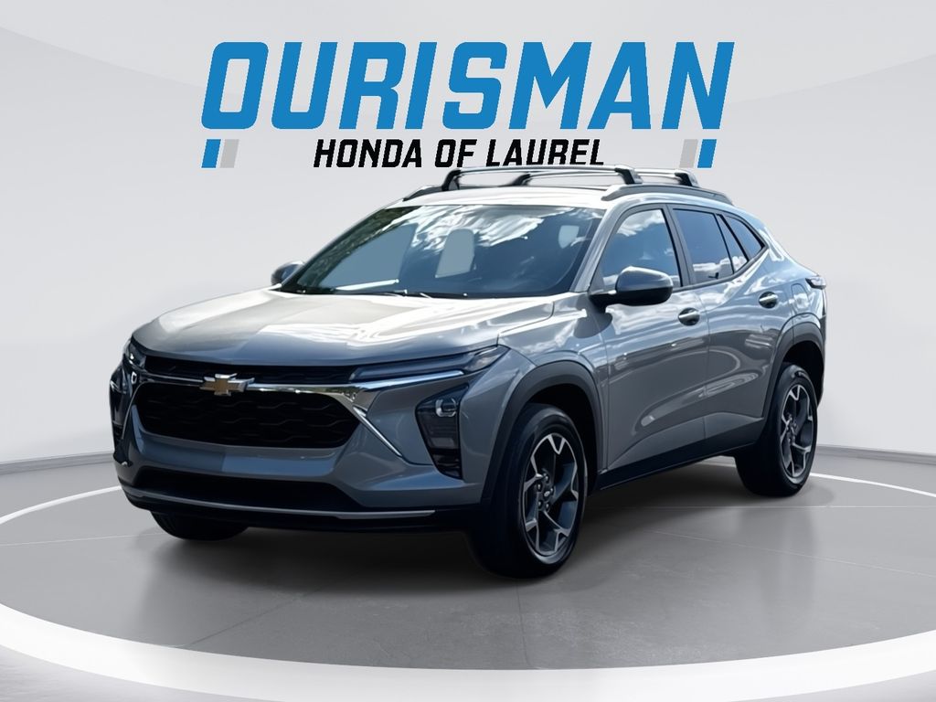 2024 Chevrolet Trax LT's photo