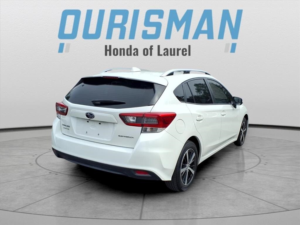 2022 Subaru Impreza Premium photo 3