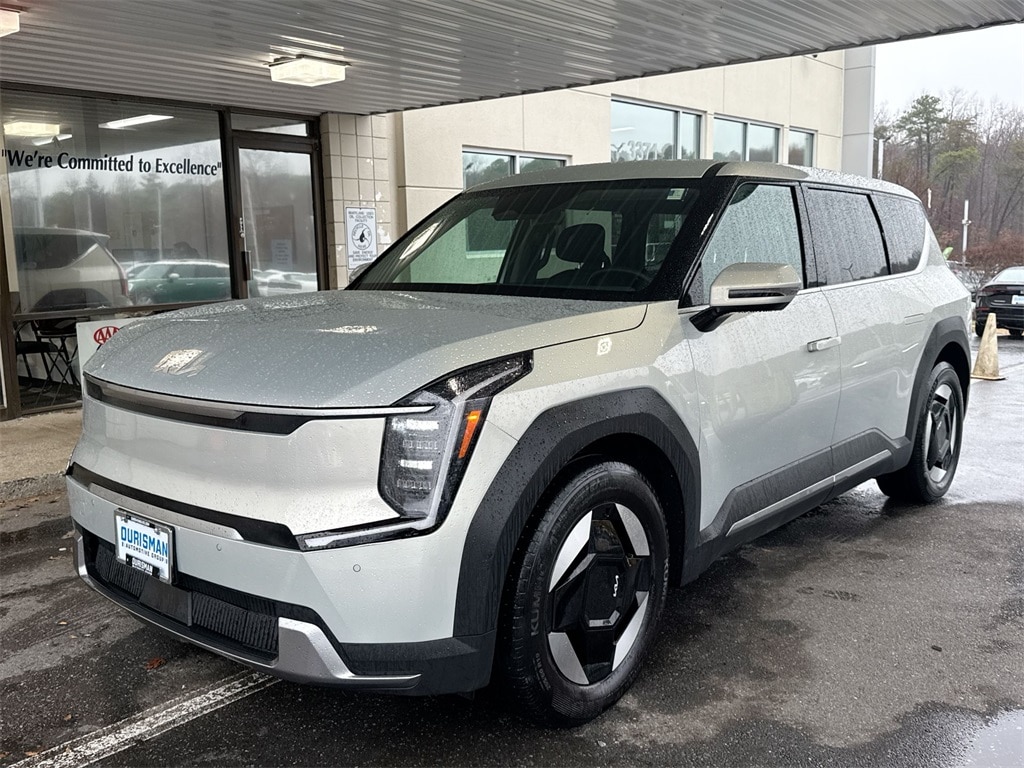 2024 Kia Ev9 Light L/R's photo