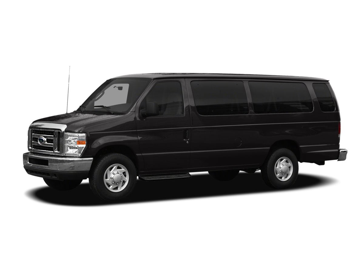 2012 Ford E-Series Econoline Wagon's photo