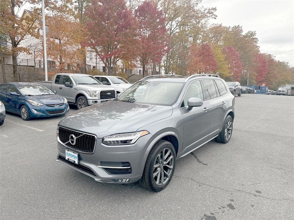 Used 2019 Volvo XC90 T6 Momentum SUV