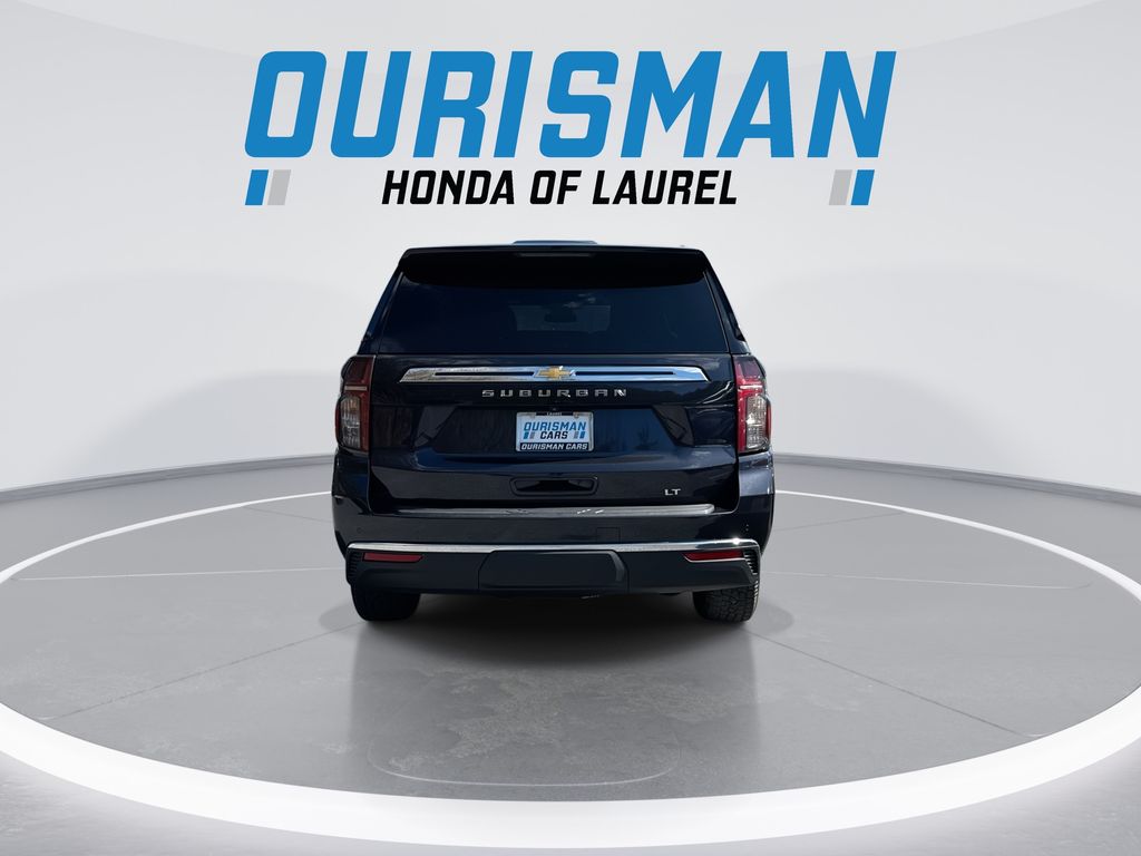 2023 Chevrolet Suburban LT - Photo 7