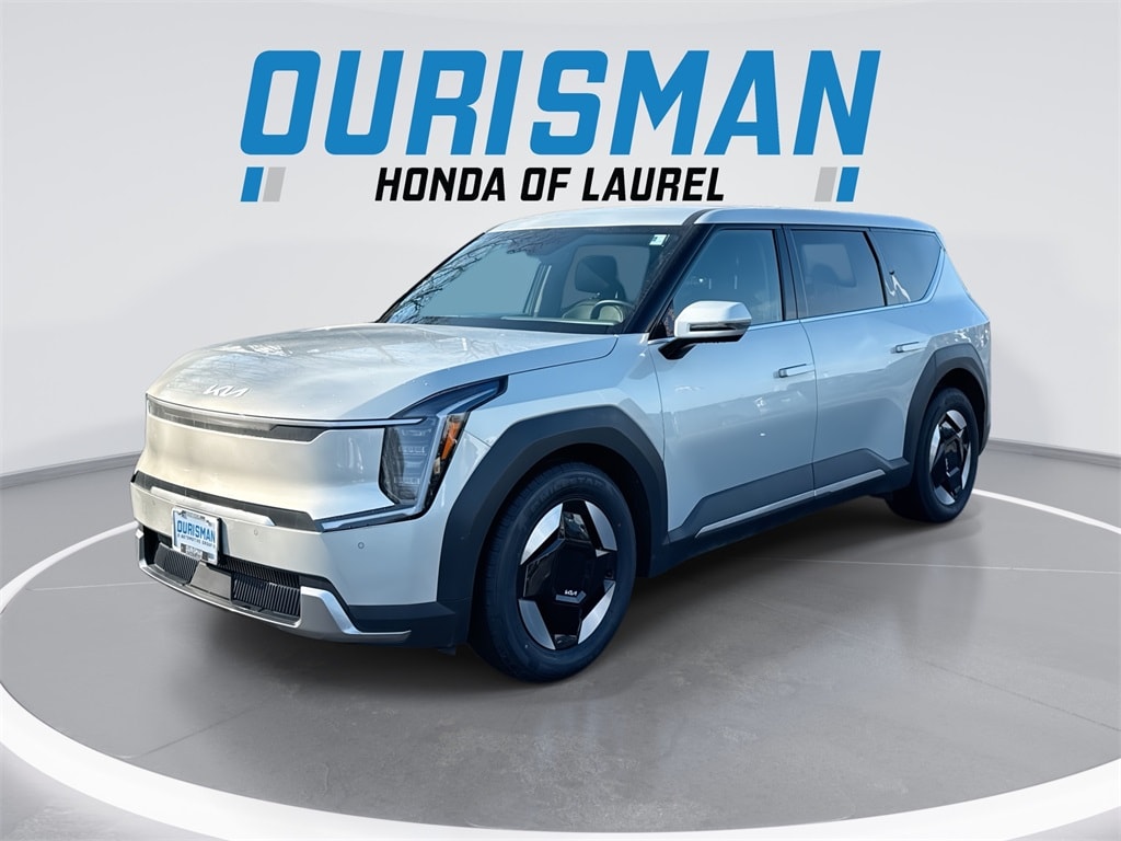 2024 Kia Ev9 Light L/R's photo