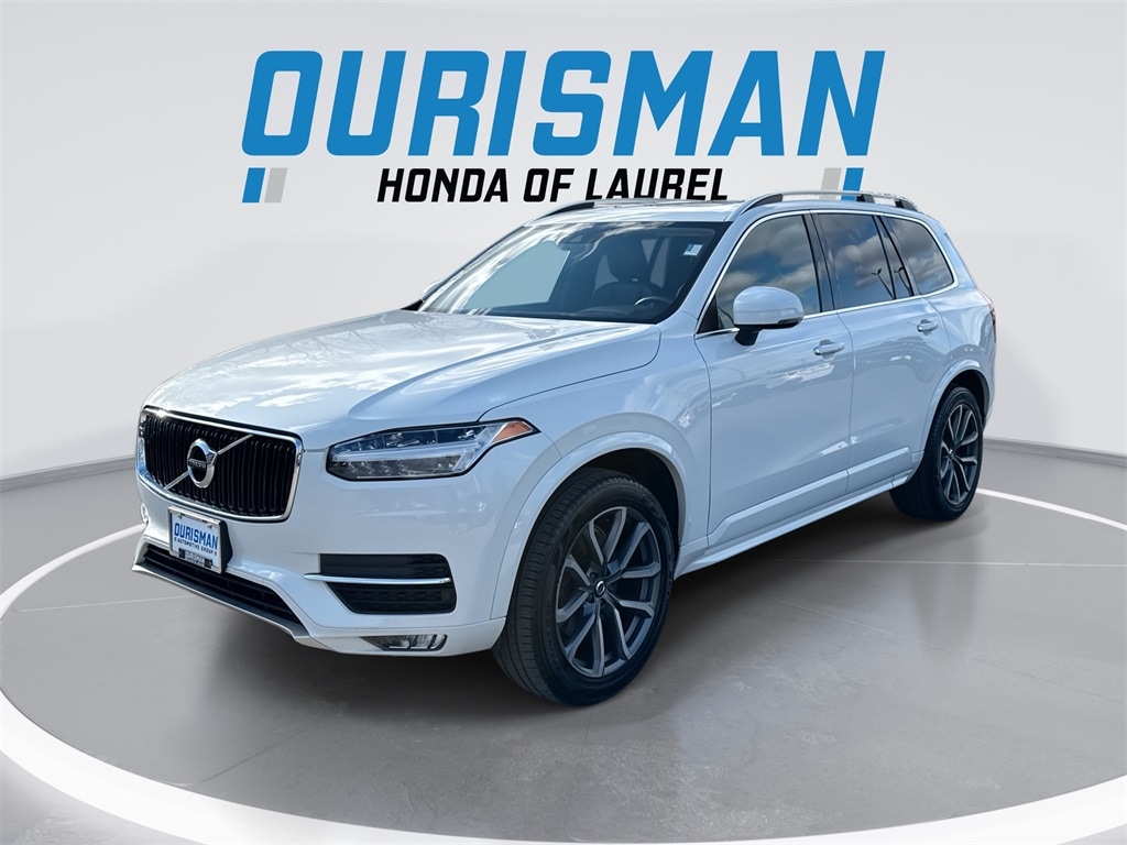 2019 Volvo XC90 Momentum's photo
