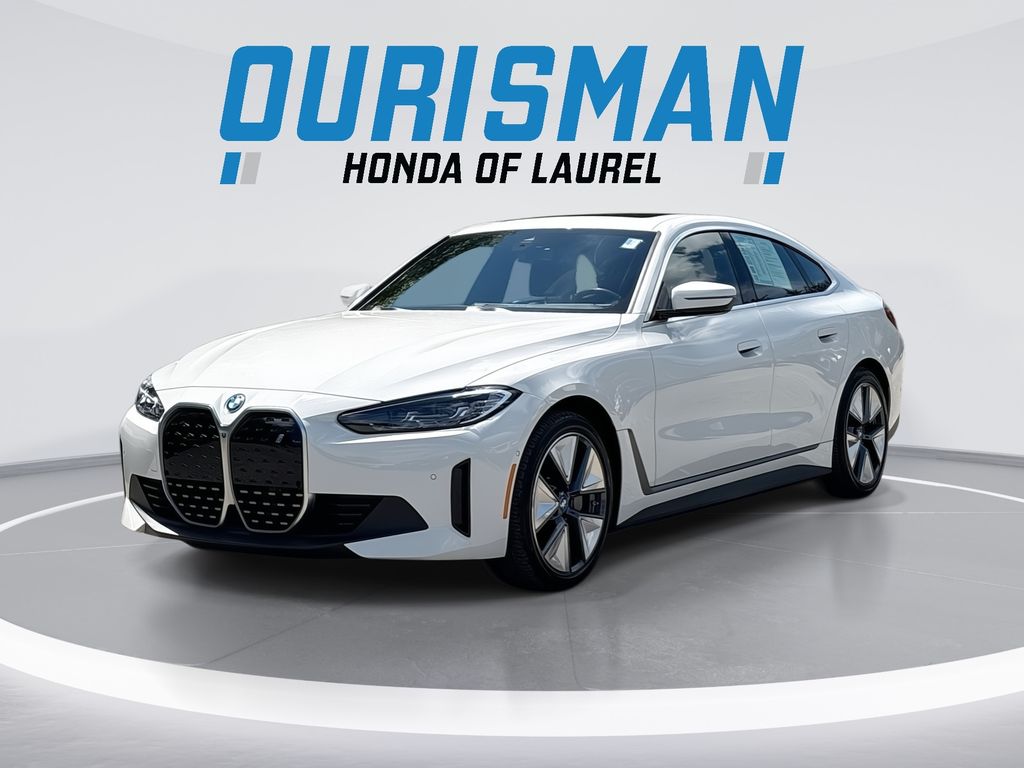 2023 BMW i4 eDrive40's photo
