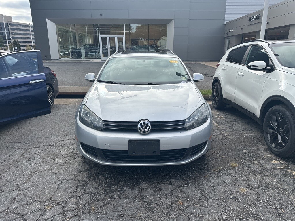 2012 Volkswagen Jetta SportWagen 2.0 TDI photo 2
