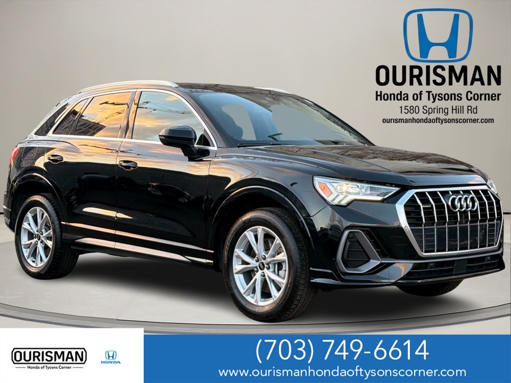 2024 Audi Q3 S Line Premium's photo