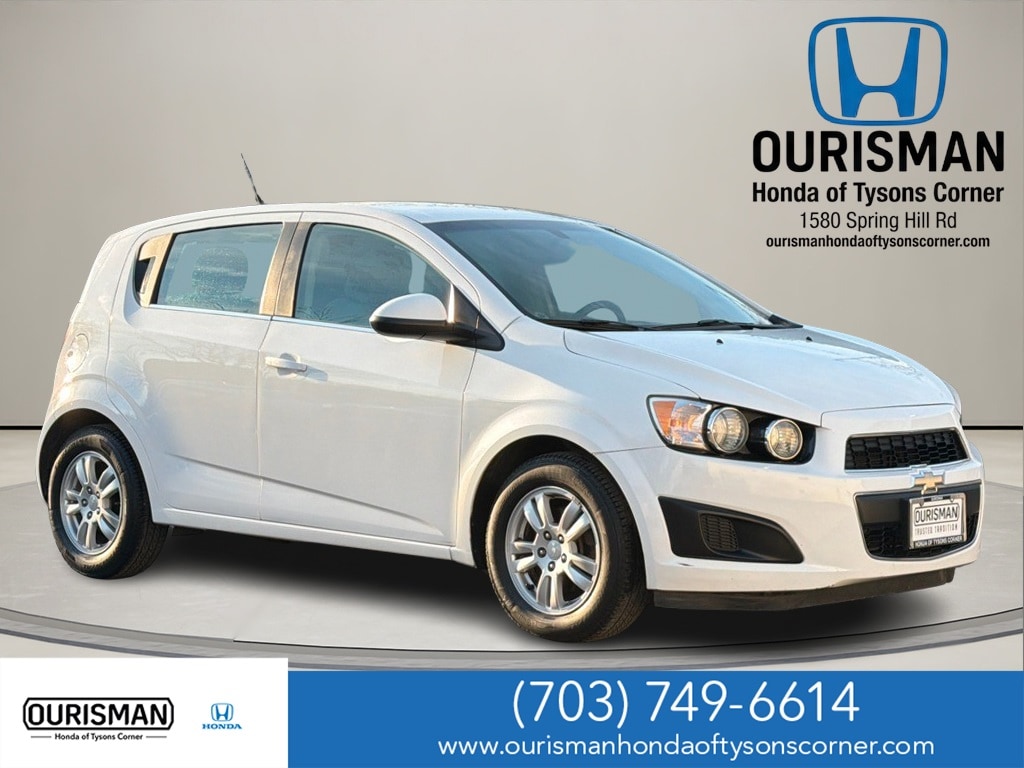 2014 Chevrolet Sonic LT's photo