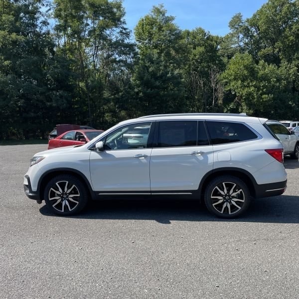 Used 2022 Honda Pilot Touring with VIN 5FNYF6H63NB030230 for sale in Vienna, VA