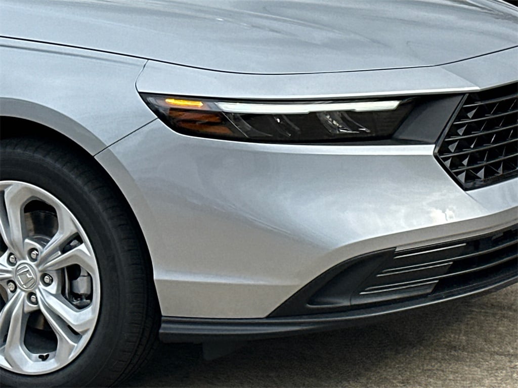 New 2025 Honda Accord LX Sedan