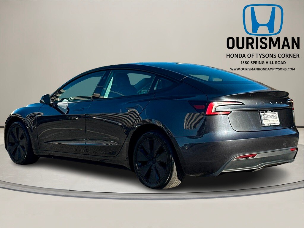 2024 Tesla Model 3 photo 2