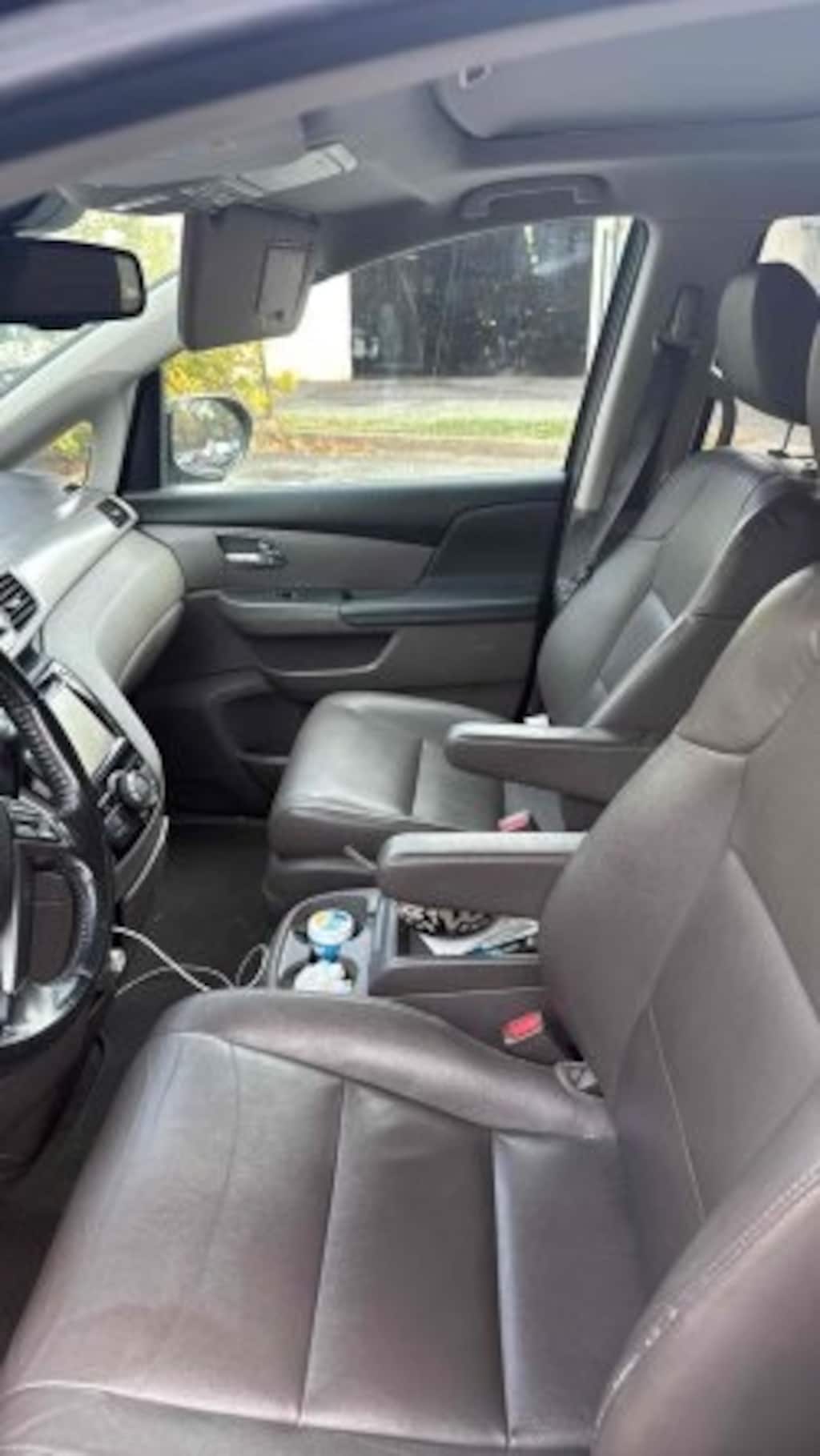 Used 2016 Honda Odyssey EX-L w/Rear Entertainment System Van Passenger Van