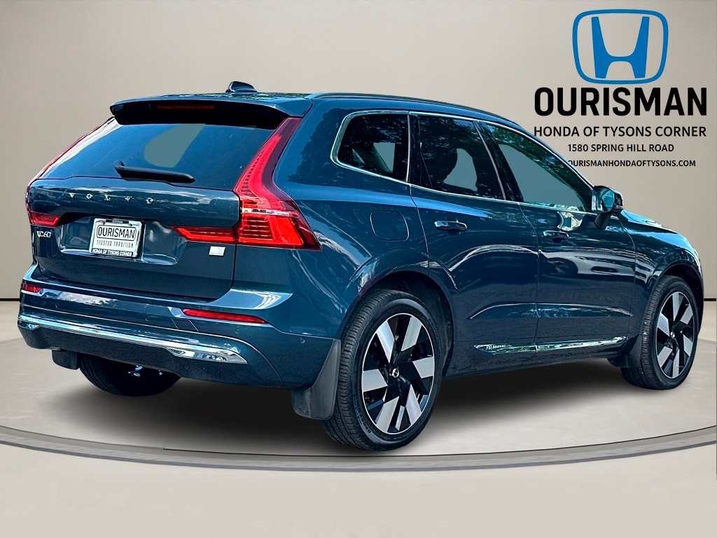 Used 2023 Volvo XC60 Recharge Plug-In Hybrid T8 Plus Bright Theme SUV