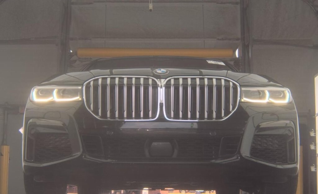 2020 Bmw 750i xDrive photo 2