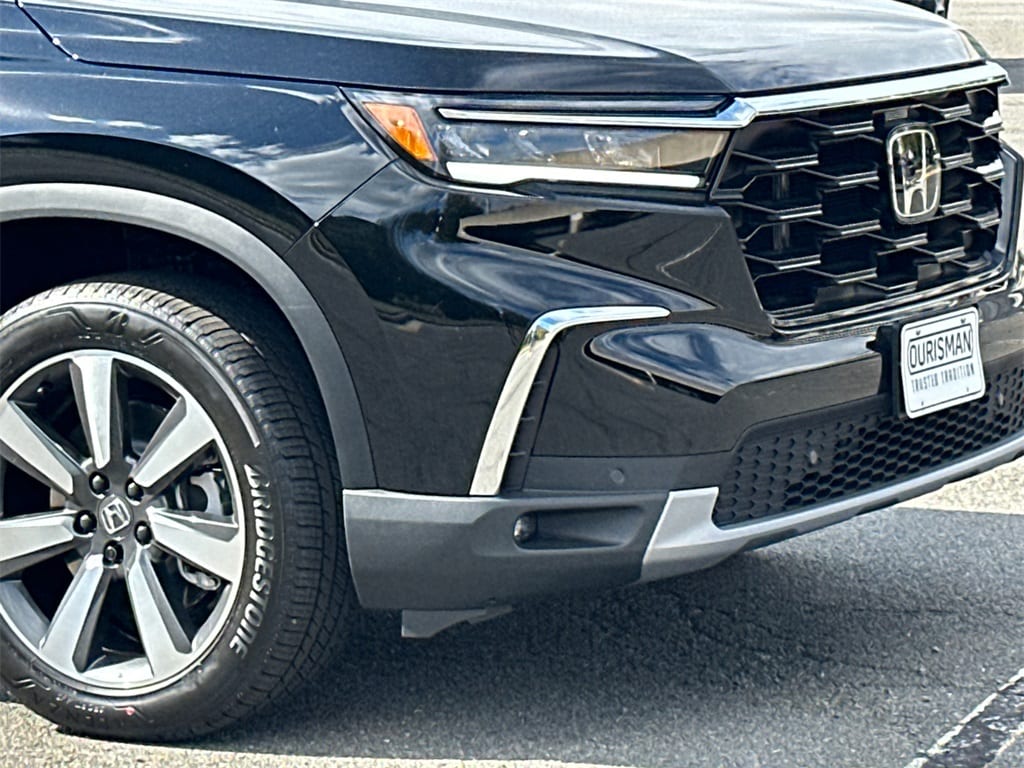 New 2025 Honda Pilot Touring SUV