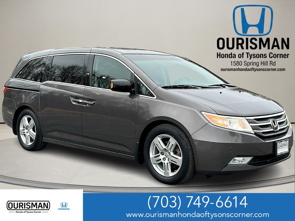 2012 Honda Odyssey Touring Elite's photo