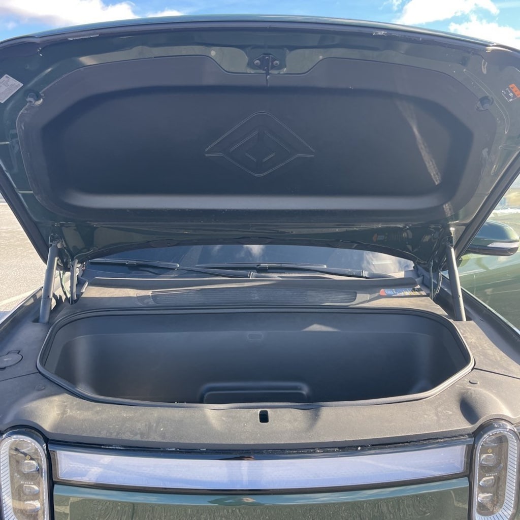 Used 2023 Rivian R1S Adventure SUV