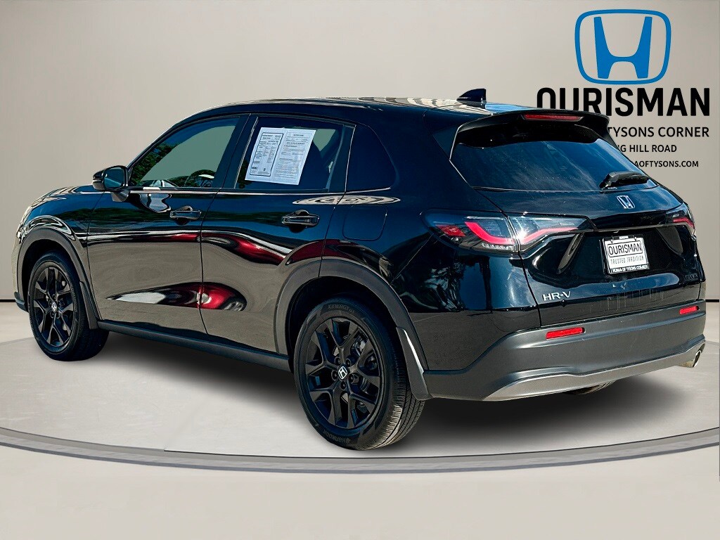 2025 Honda HR-V Sport photo 3