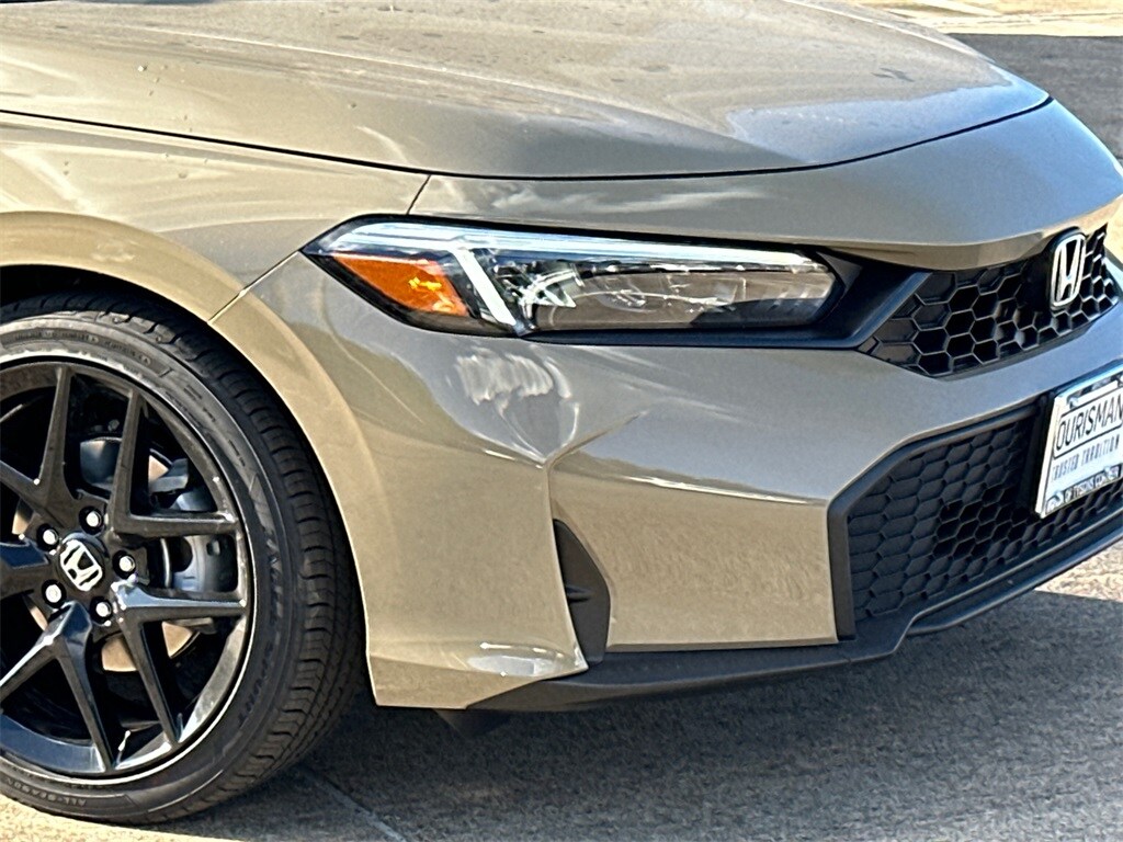 2026 Honda Civic Sport photo 4