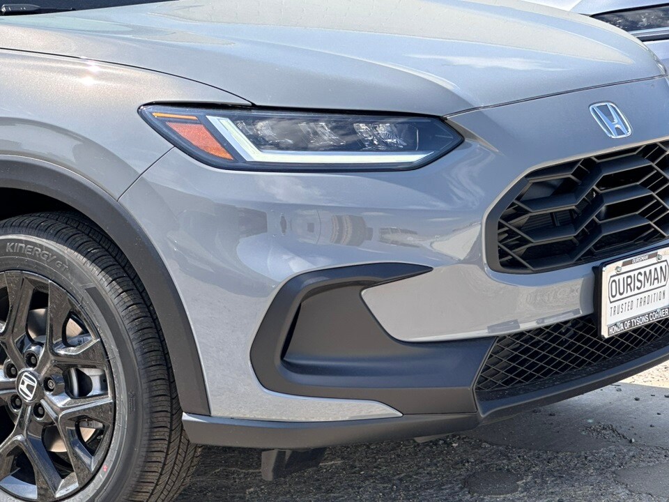 2025 Honda HR-V Sport photo 4
