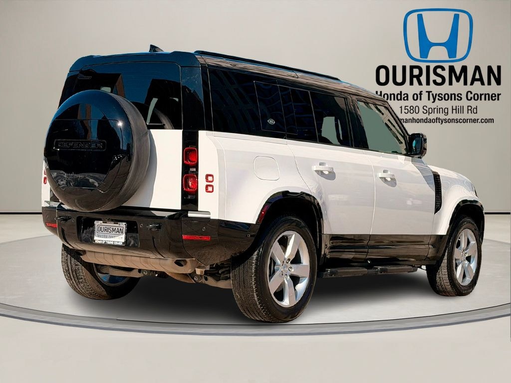 Used 2024 Land Rover Defender 110 X-Dynamic SE SUV