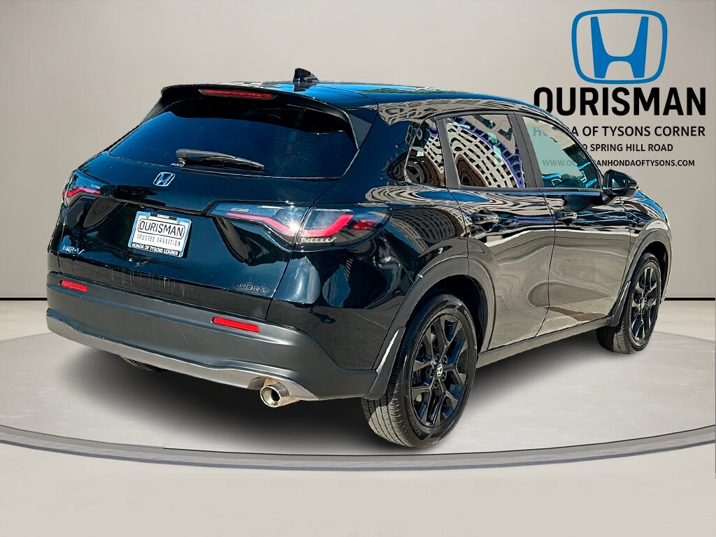 2025 Honda HR-V Sport photo 4