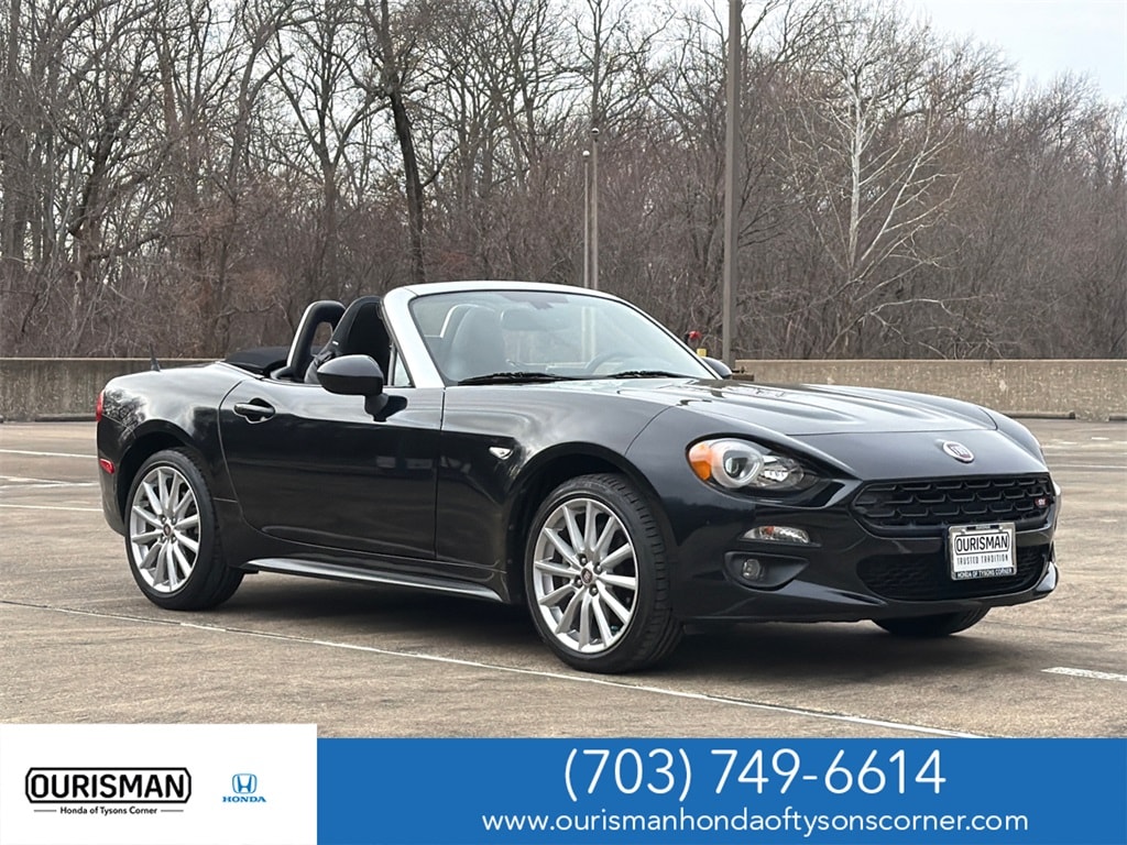 2019 FIAT 124 Spider Lusso