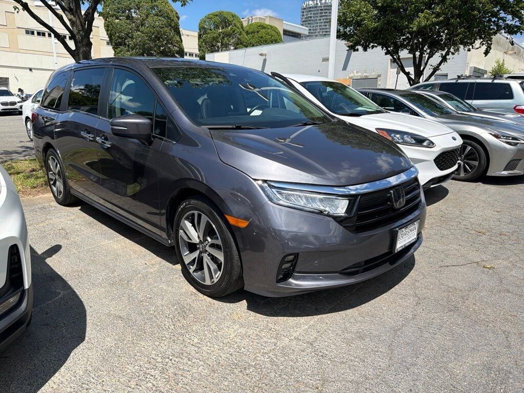 Used 2023 Honda Odyssey Touring Van