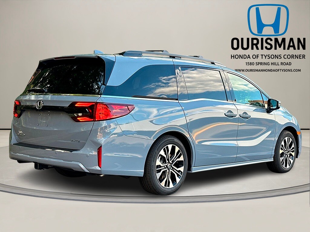 2026 Honda Odyssey Elite photo 3