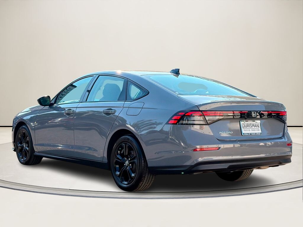 Used 2025 Honda Accord SE Sedan