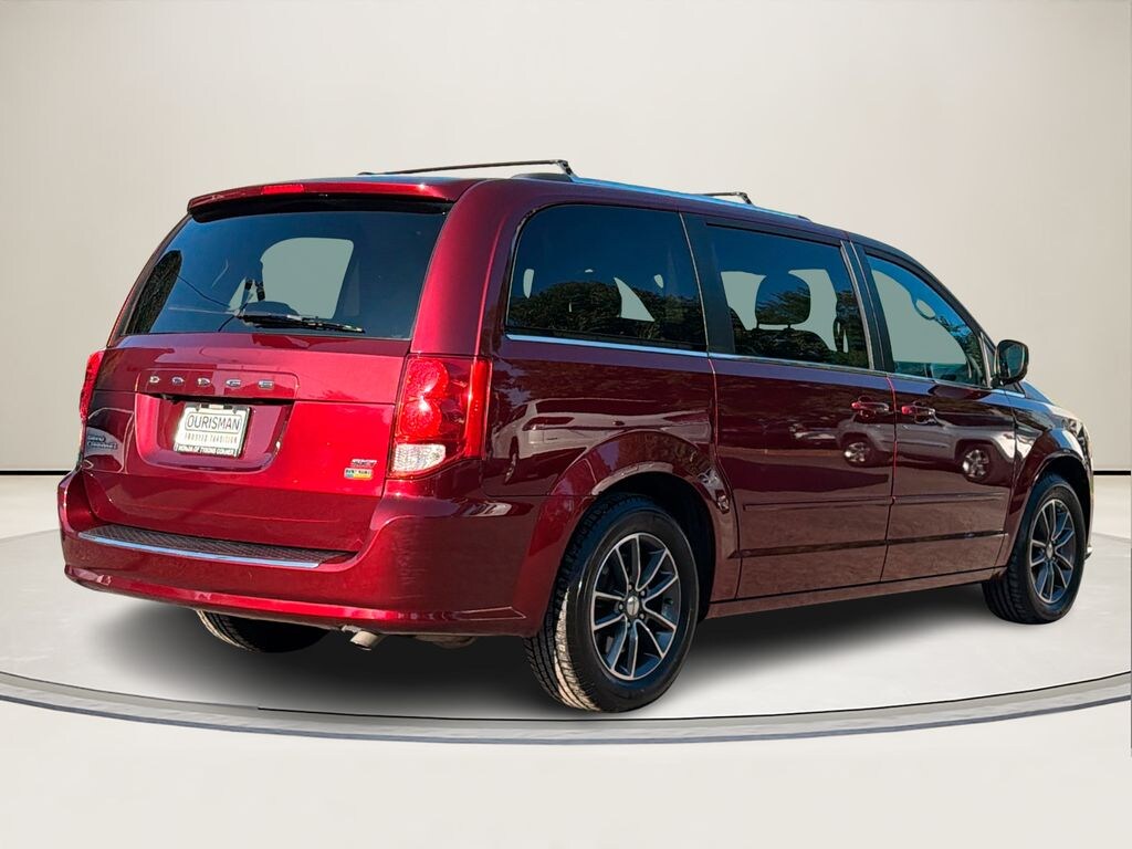 Used 2017 Dodge Grand Caravan SXT Van