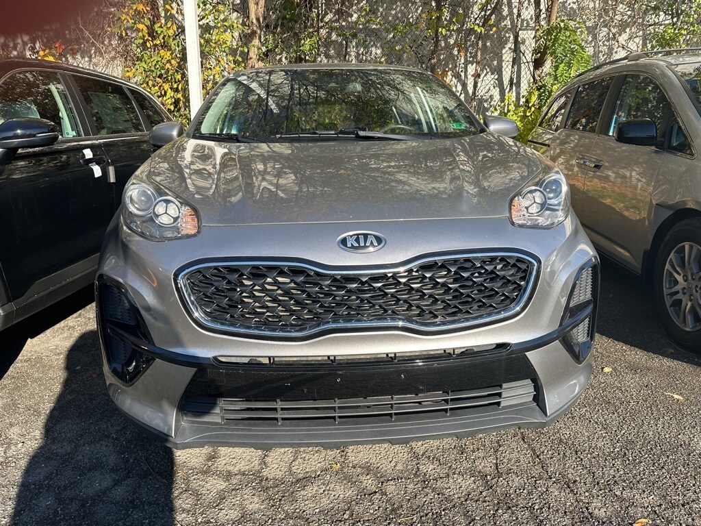 2022 Kia Sportage LX photo 2