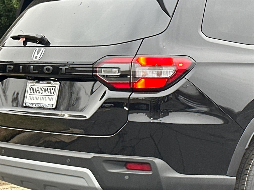 New 2025 Honda Pilot EX-L SUV