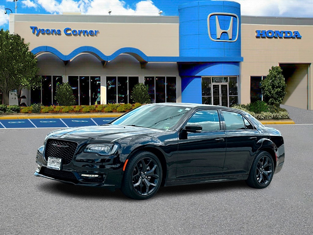 Used 2022 Chrysler 300 S with VIN 2C3CCABT6NH170789 for sale in Vienna, VA