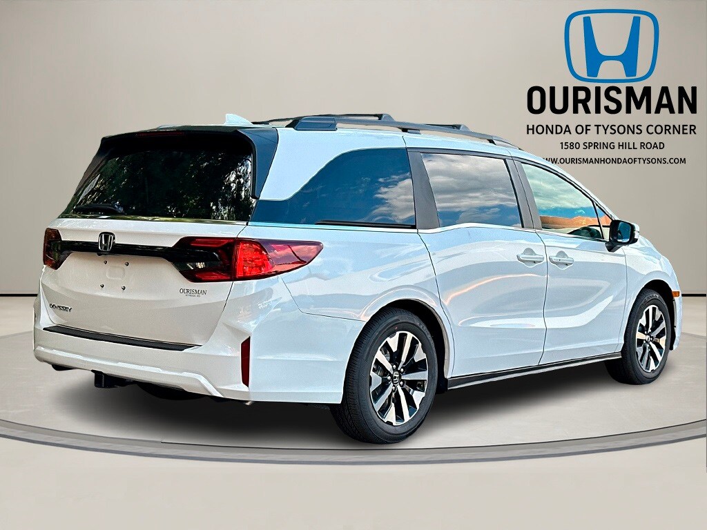 2026 Honda Odyssey EX-L photo 2