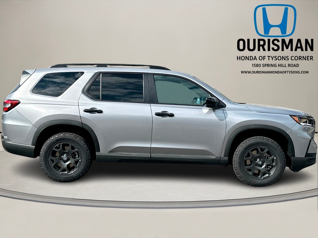 New 2025 Honda Pilot TrailSport SUV