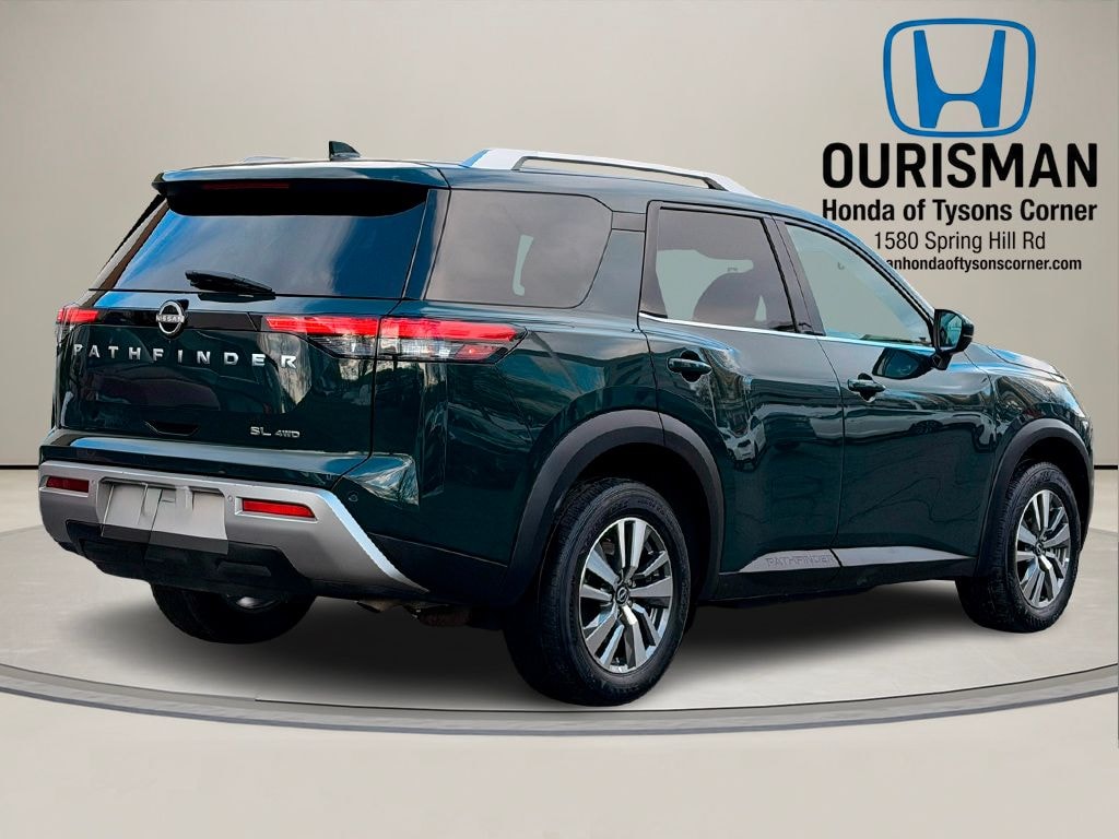 Used 2025 Nissan Pathfinder SL SUV