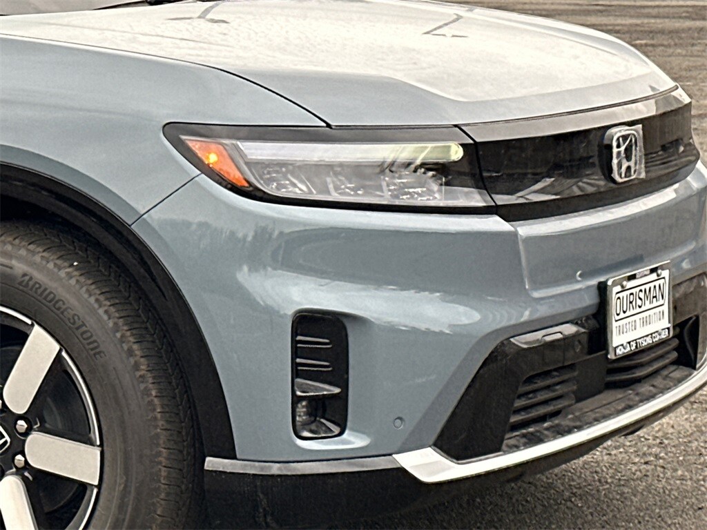 2026 Honda Prologue Touring photo 4