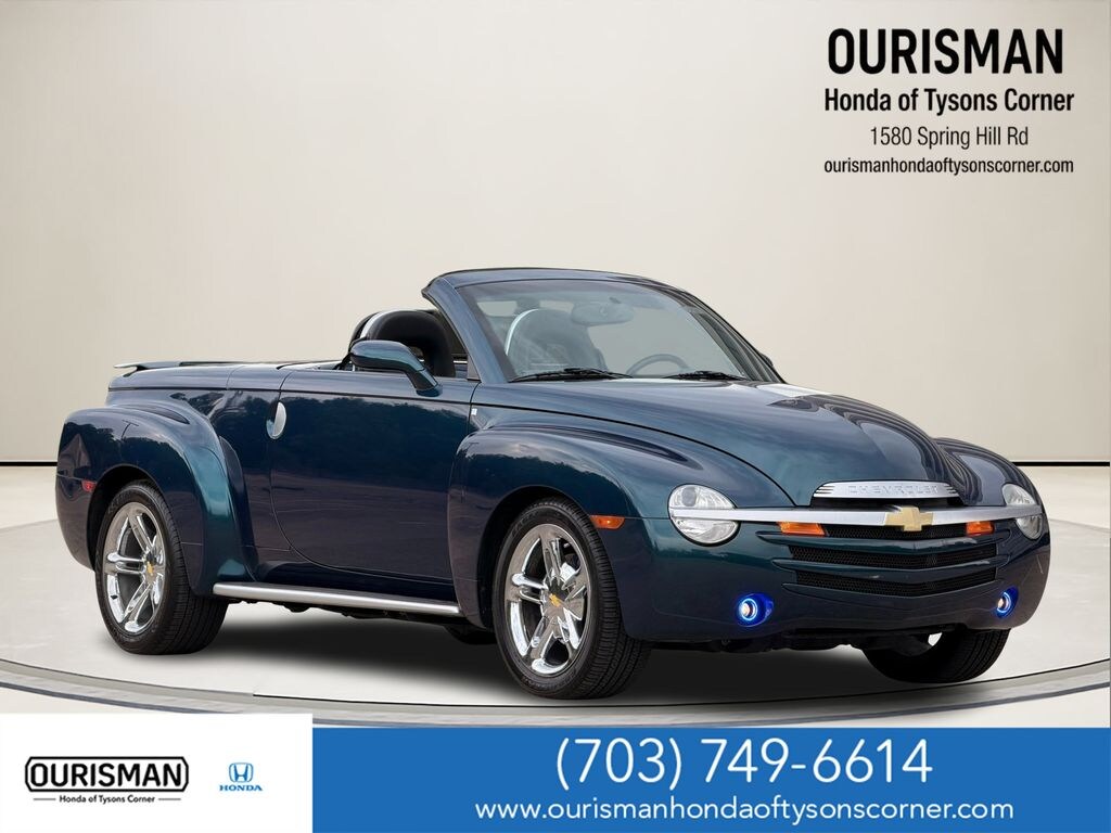 Used 2005 Chevrolet SSR LS Truck Standard Cab
