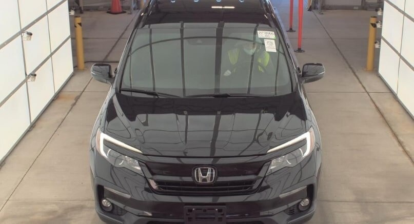 2022 Honda Pilot Sport photo 2