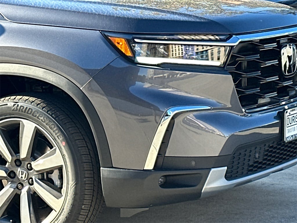New 2025 Honda Pilot Touring SUV