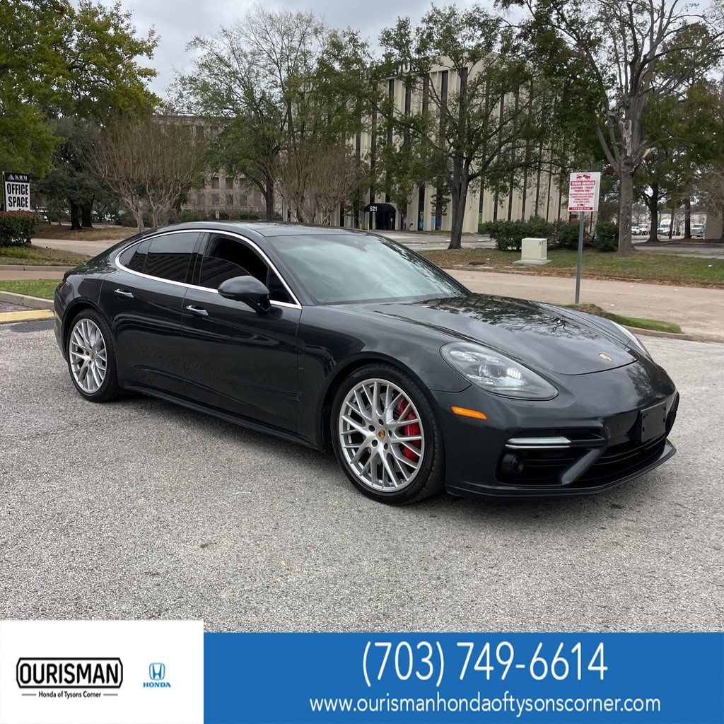 2018 Porsche Panamera Turbo