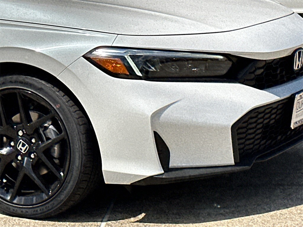 2026 Honda Civic Sport photo 3