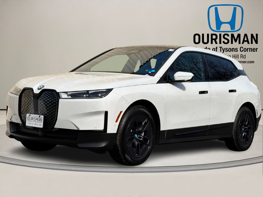 Used 2024 BMW iX Base with VIN WB523CF05RCP12262 for sale in Tysons, VA