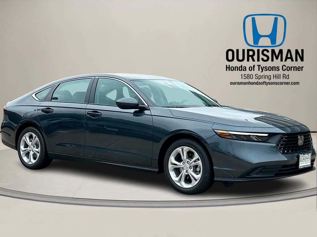 2025 Honda Accord LX's photo